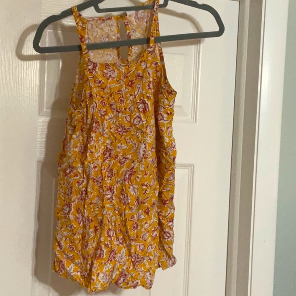 Old navy tank